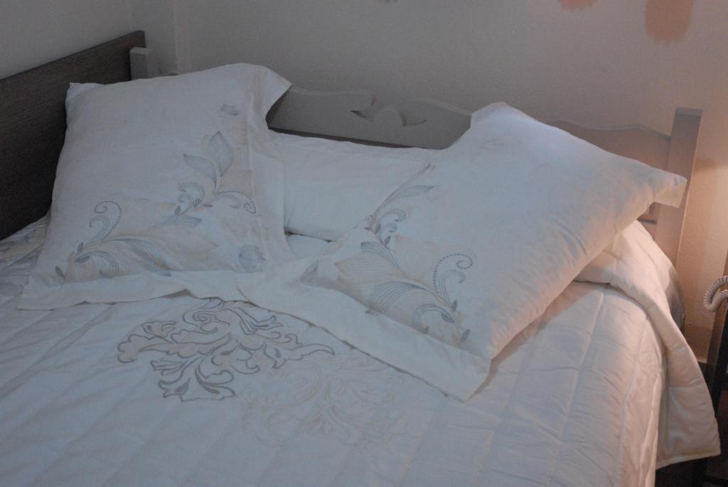 Takis Hotel Apartments Ialysos  Quarto foto