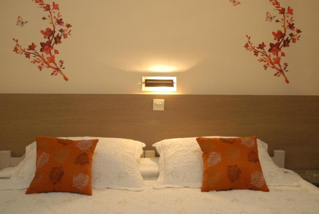 Takis Hotel Apartments Ialysos  Quarto foto